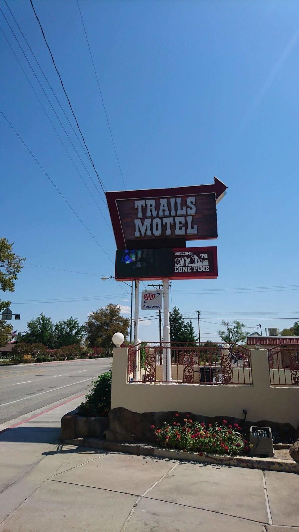 Trails Motel Lone Pine Εξωτερικό φωτογραφία