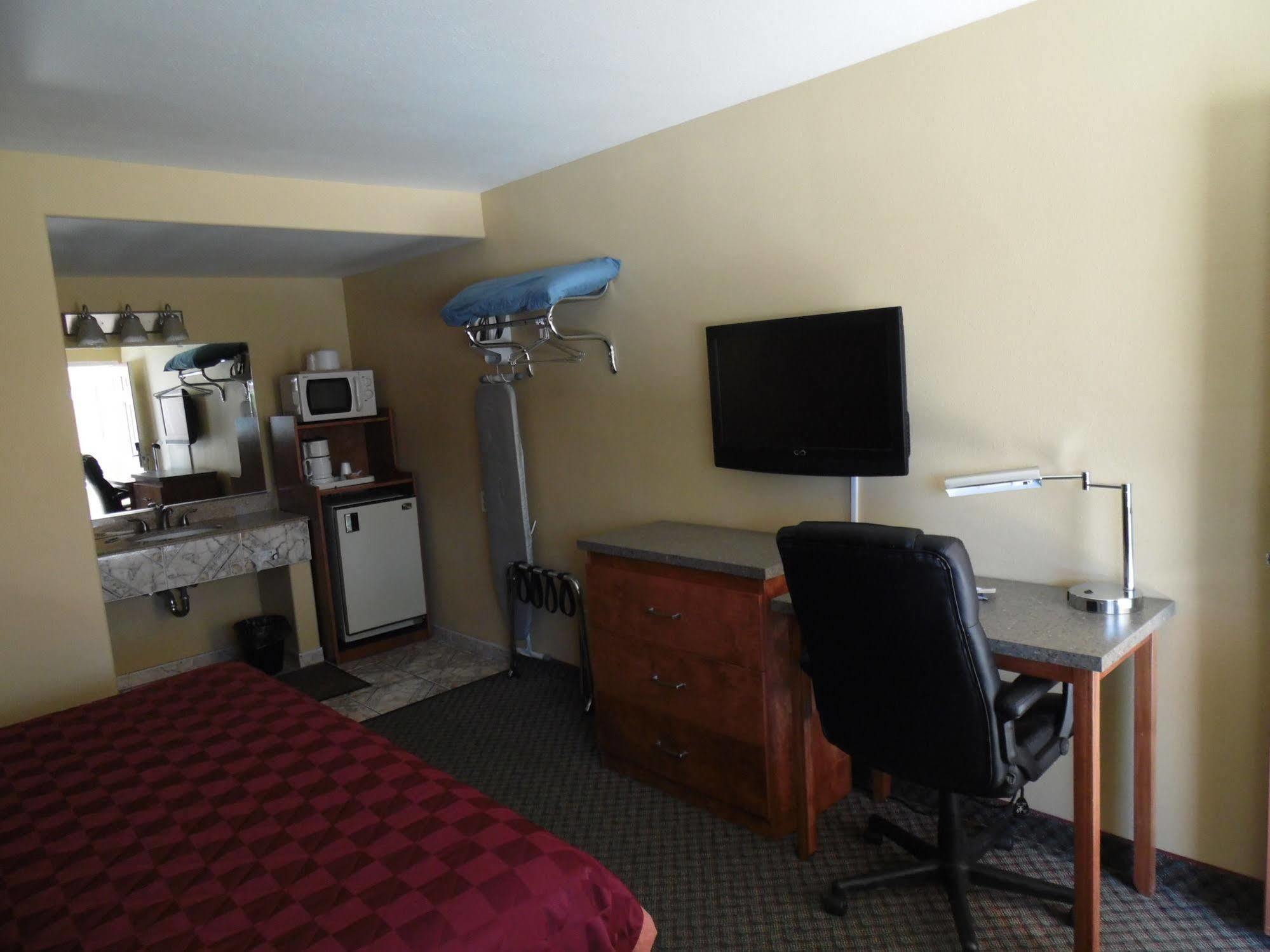 Trails Motel Lone Pine Εξωτερικό φωτογραφία