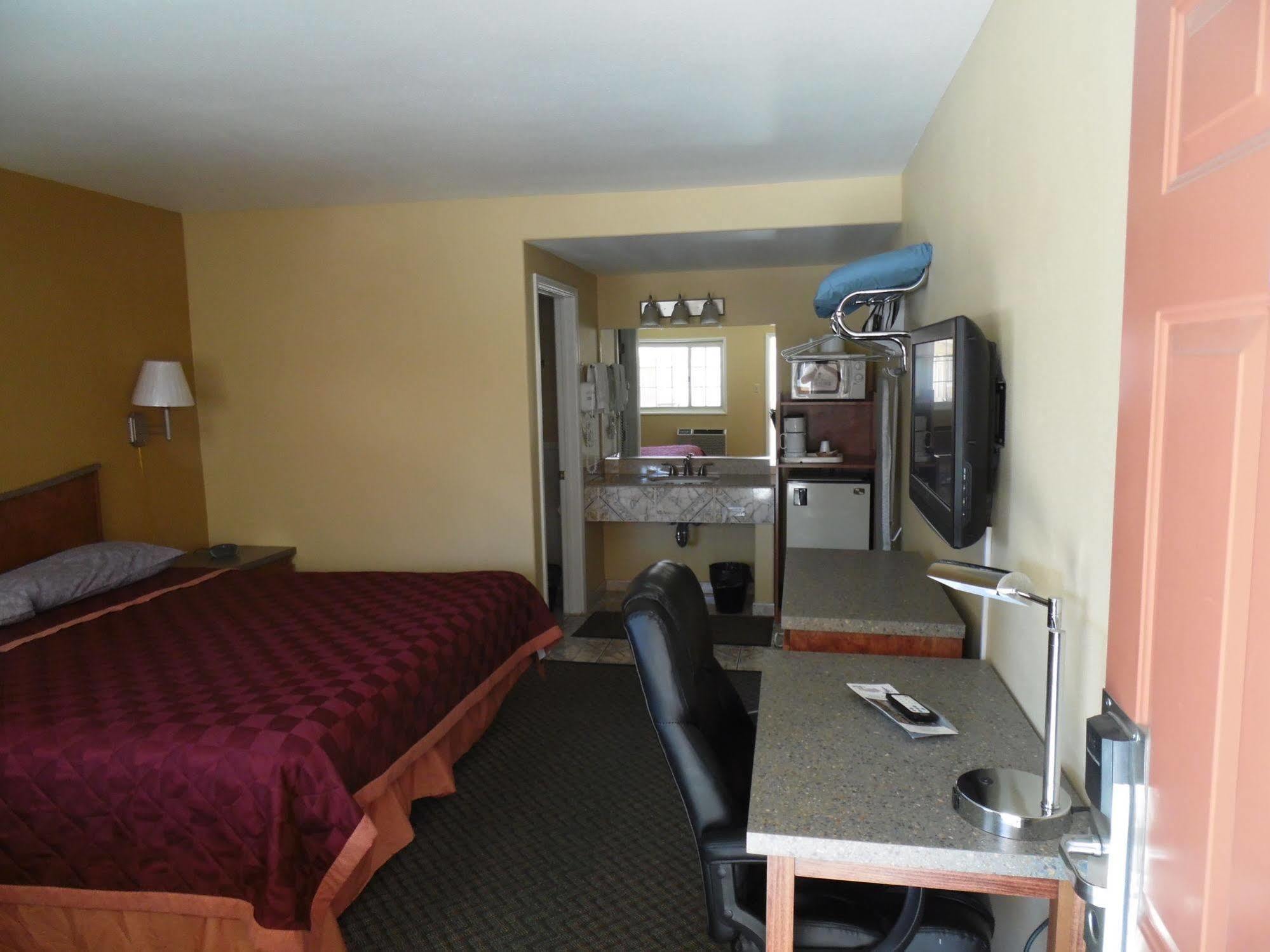 Trails Motel Lone Pine Εξωτερικό φωτογραφία